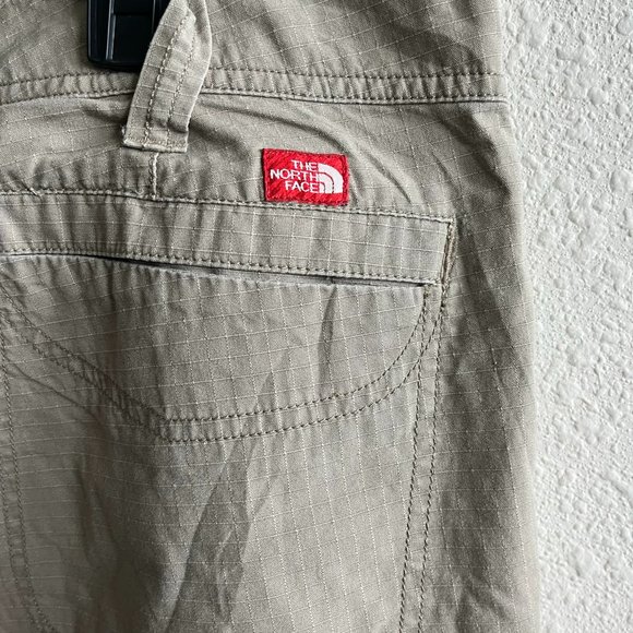 The North Face Women's Almatta Cropped Capri Khaki Pants Size 12 - Picture 11 of 12